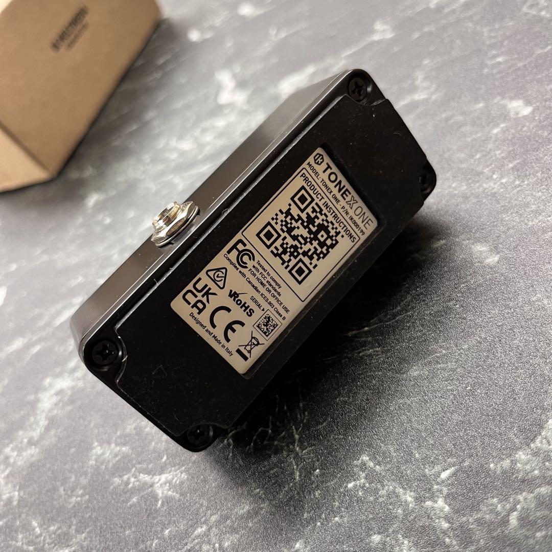 【10490】 IK Multimedia TONE X ONE