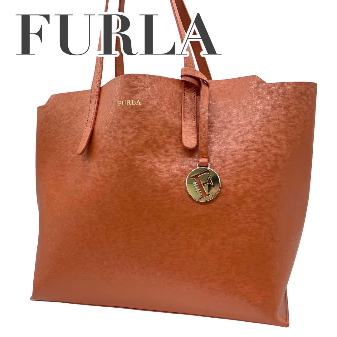 美品　FURLA フルラ　C2 レザー　トートバッグ　ブラウン　肩掛け　チャーム