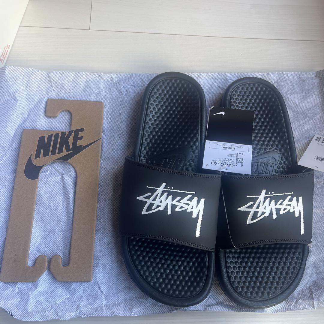 靴 NIKE STUSSY BENASSI