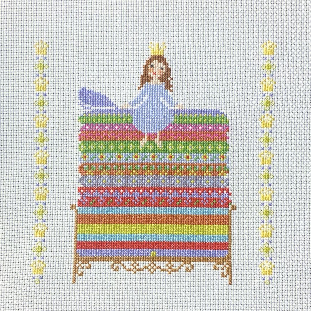ぽんちゃん クロスステッチ完成品 （サモイロフさん） クロスステッチハンドメイド 完成品刺繍サモイロフさん