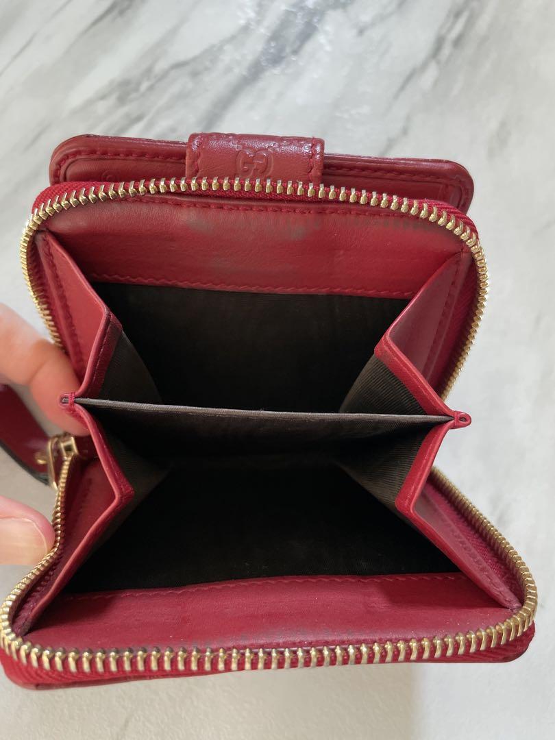 GUCCI 赤 レザー 二つ折り財布ベストセラー 商品