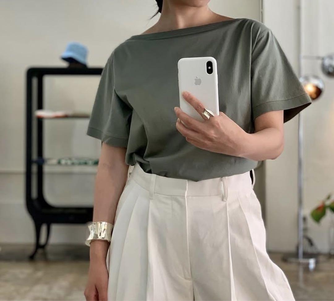 FUMIKA UCHIDA　ボートネックTシャツ　ホワイト