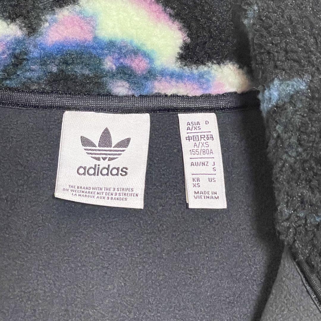 新品☆ adidas Originals 総柄プリントフラワーフリースジャケット adidas 総柄プリント フラワー フリースジャケット Sサイズ