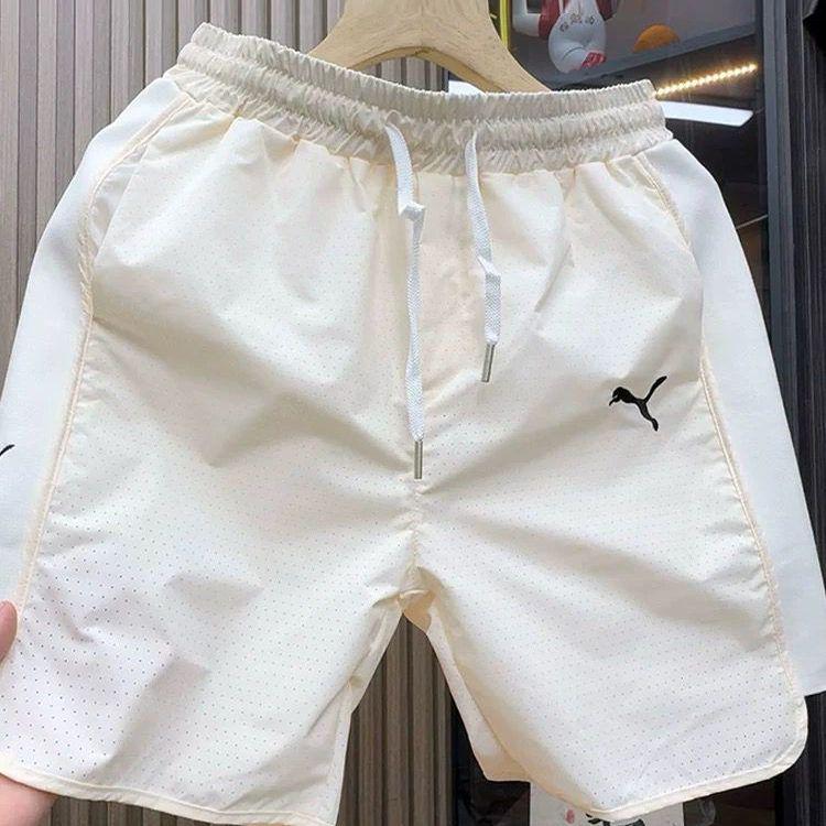 Puma メッシュショートパンツ クリーム色