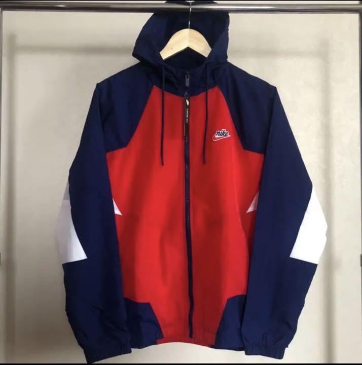 新品未使用!タグ付!NIKE ナイロンジャケット◇Lサイズ◇ナイキ 新品未使用!タグ付!NIKE ナイロンジャケット◇Lサイズ◇ナイキ