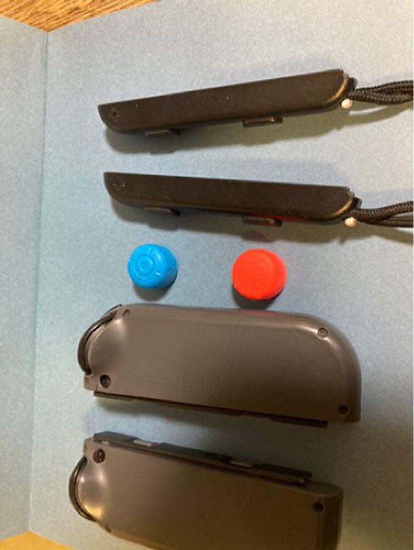 Nintendo Switch 本体 + ジョイコン 青赤