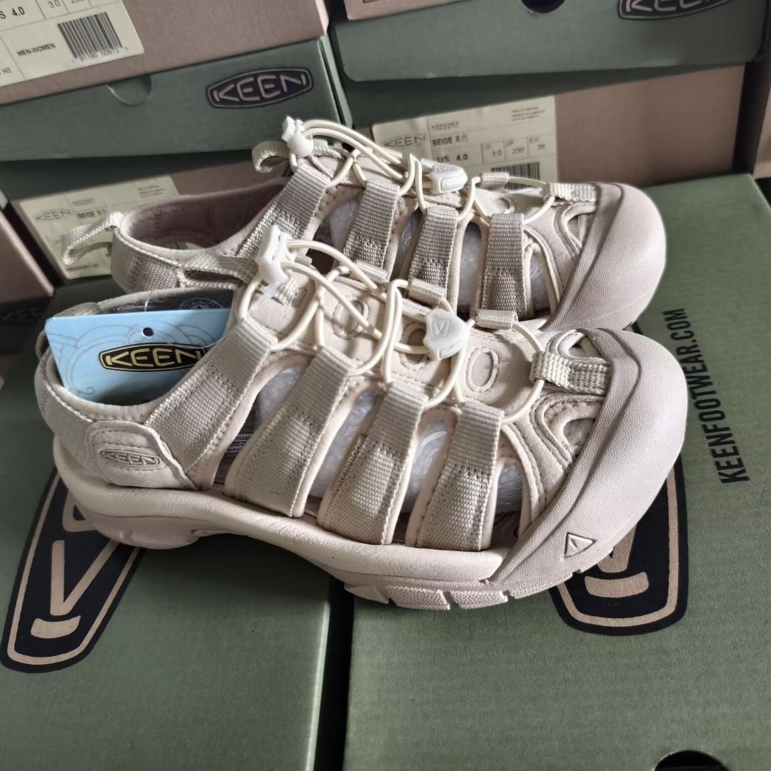 KEEN 25cm新品スポーツサンダル ベージュ - メルカリ