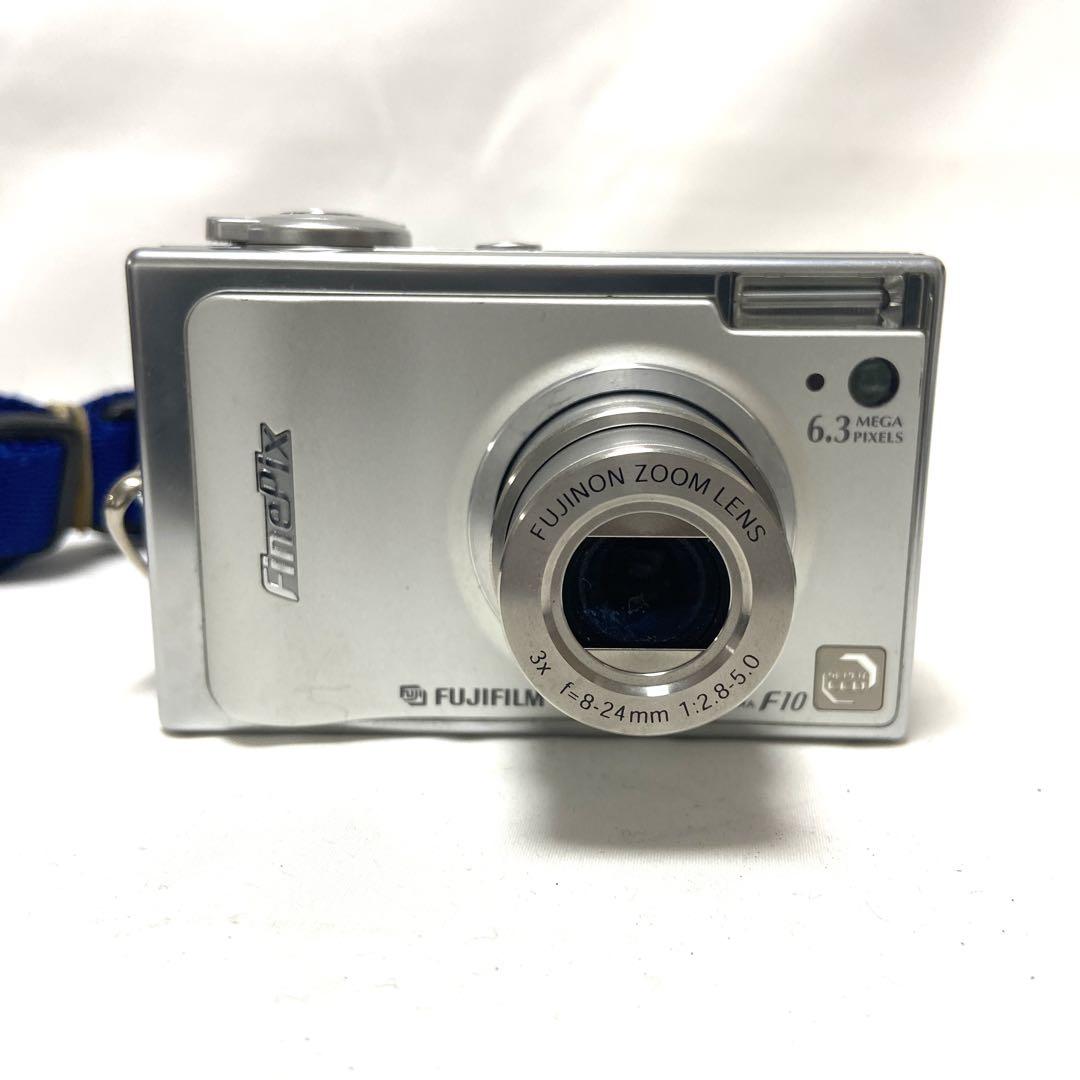 FUJIFILM FINEPIX F10 コンパクトデジタルカメラ シルバー