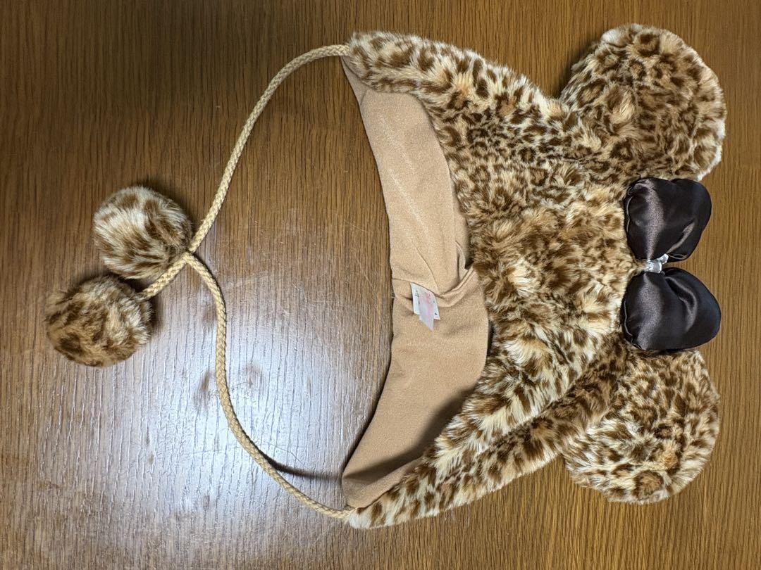 ヒョウ柄耳付き帽子