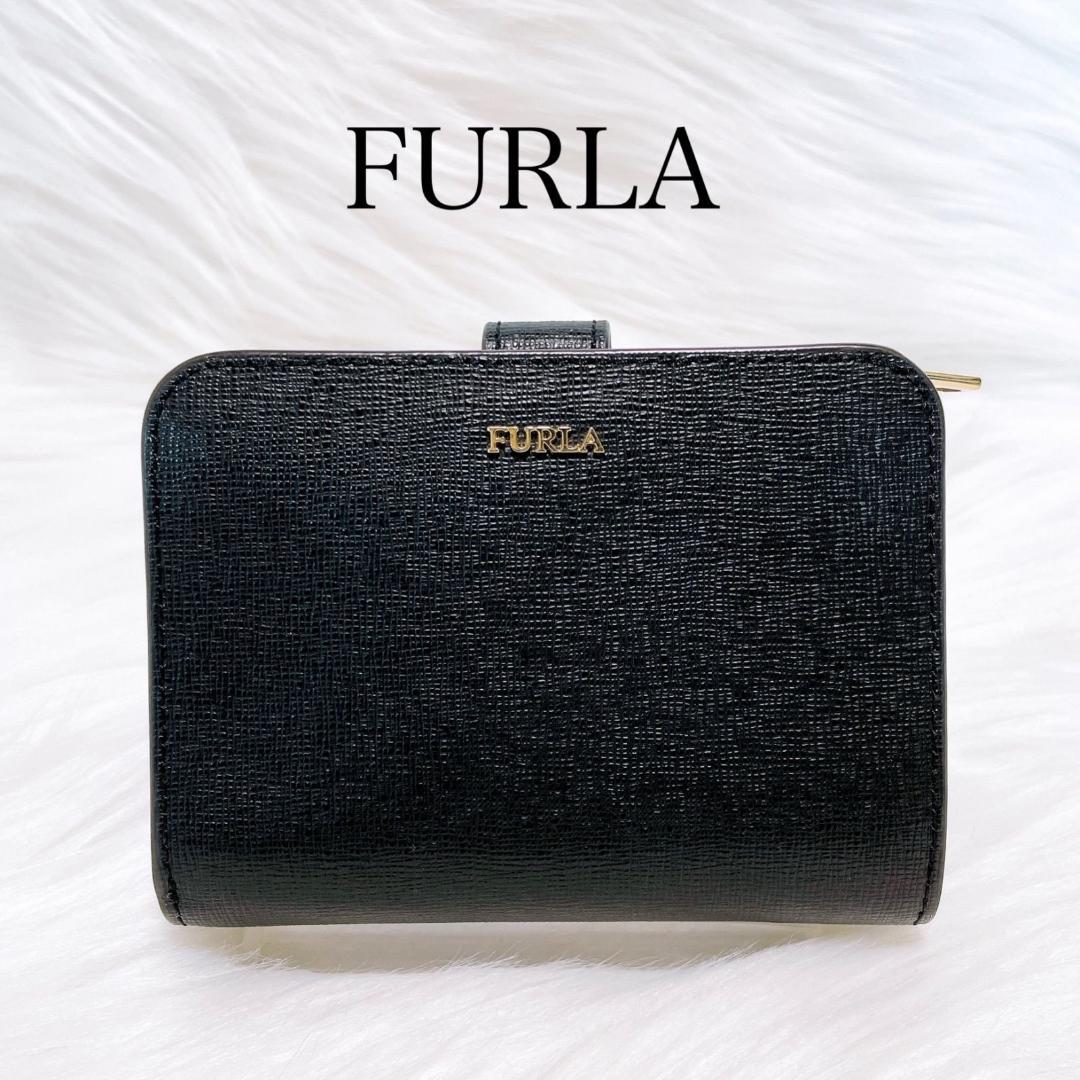FURLA 二つ折り財布　サフィアーノレザー ロゴ金具　ブラック