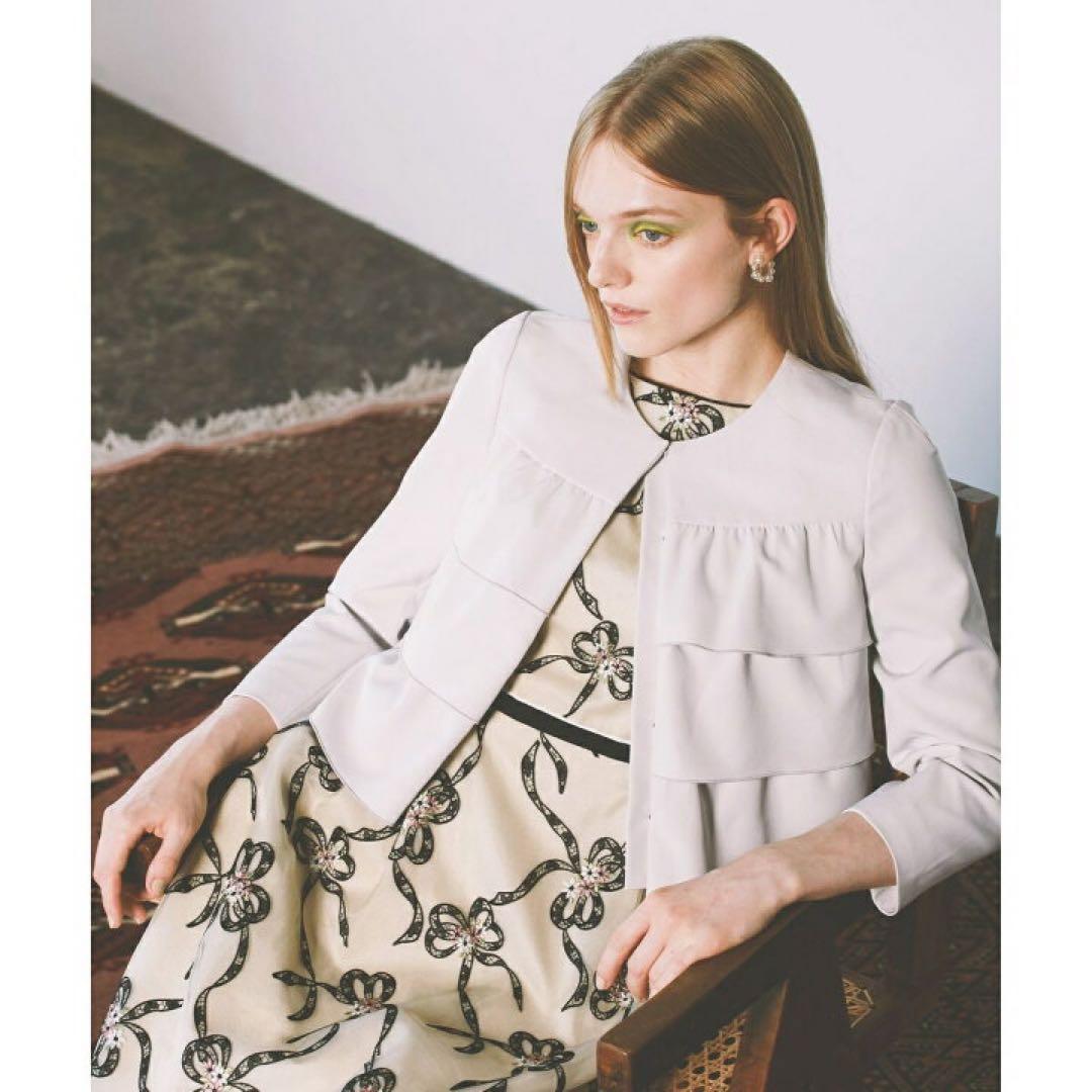 TOCCA トッカ☆ティアードフリルノーカラージャケット4 ライトグレー TOCCA トッカ☆ティアードフリルノーカラージャケット4 ライトグレー