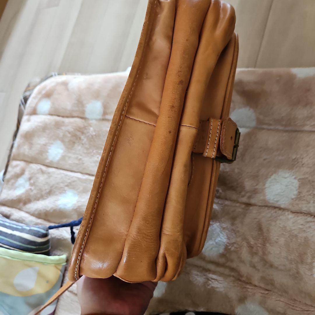 ショルダーバッグ革最終値下げ、いいねありがとうございます。