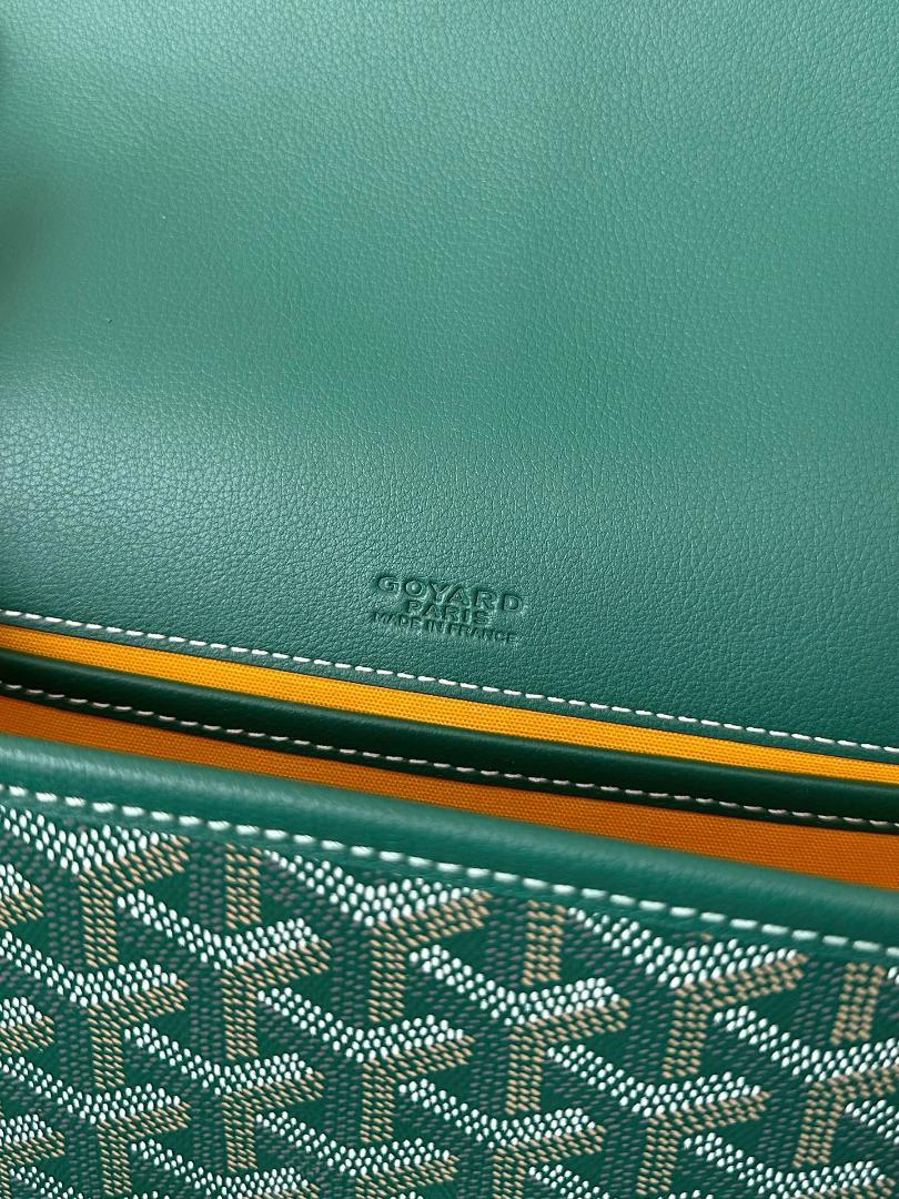 Goyard サドルメッセンジャーバッグ スモール - メルカリ Goyard サドルメッセンジャーバッグ スモール - メルカリ