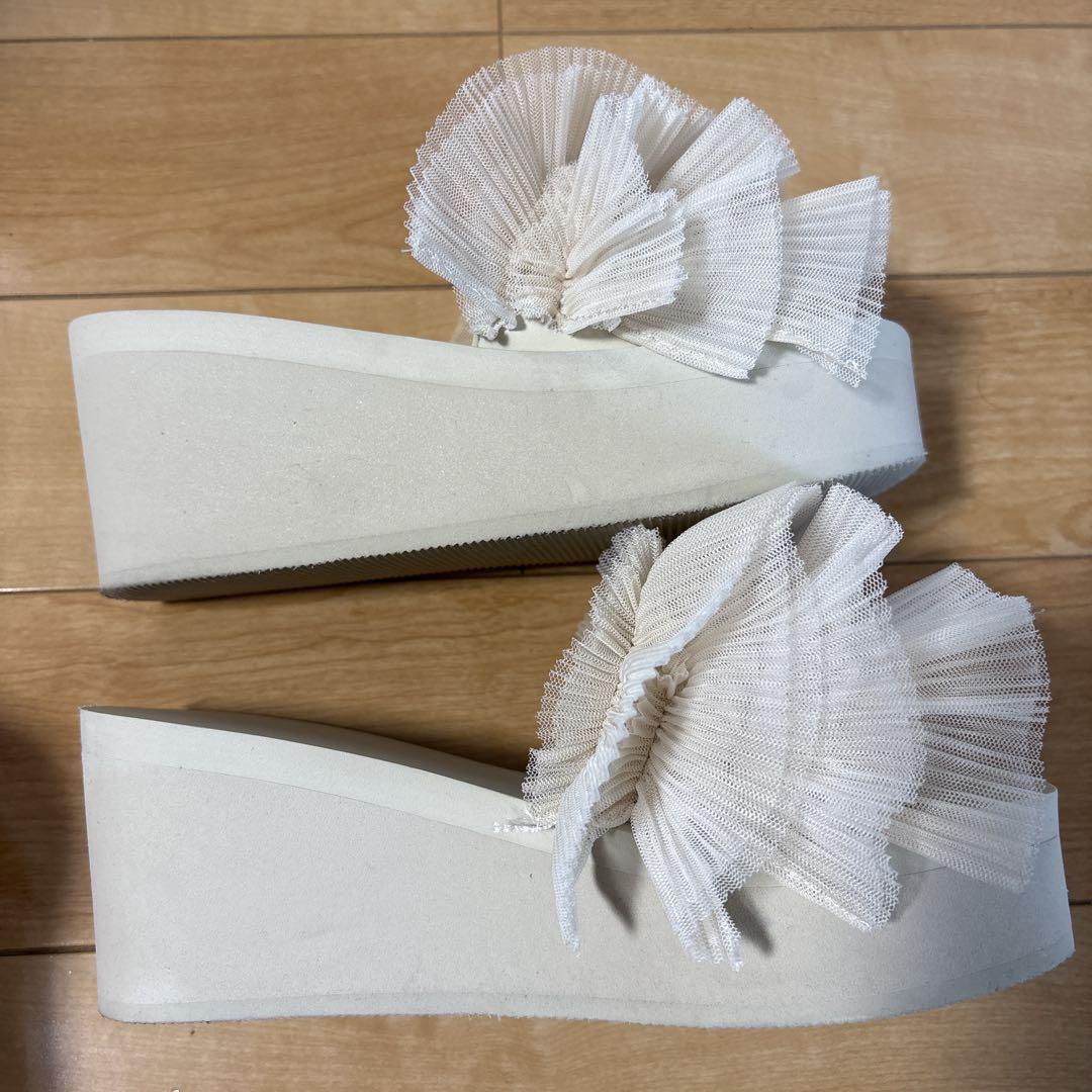 【期間限定】SNIDEL フリルビーチサンダル