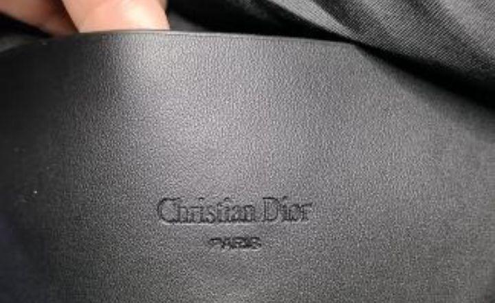 美品 Dior ボディバッグ