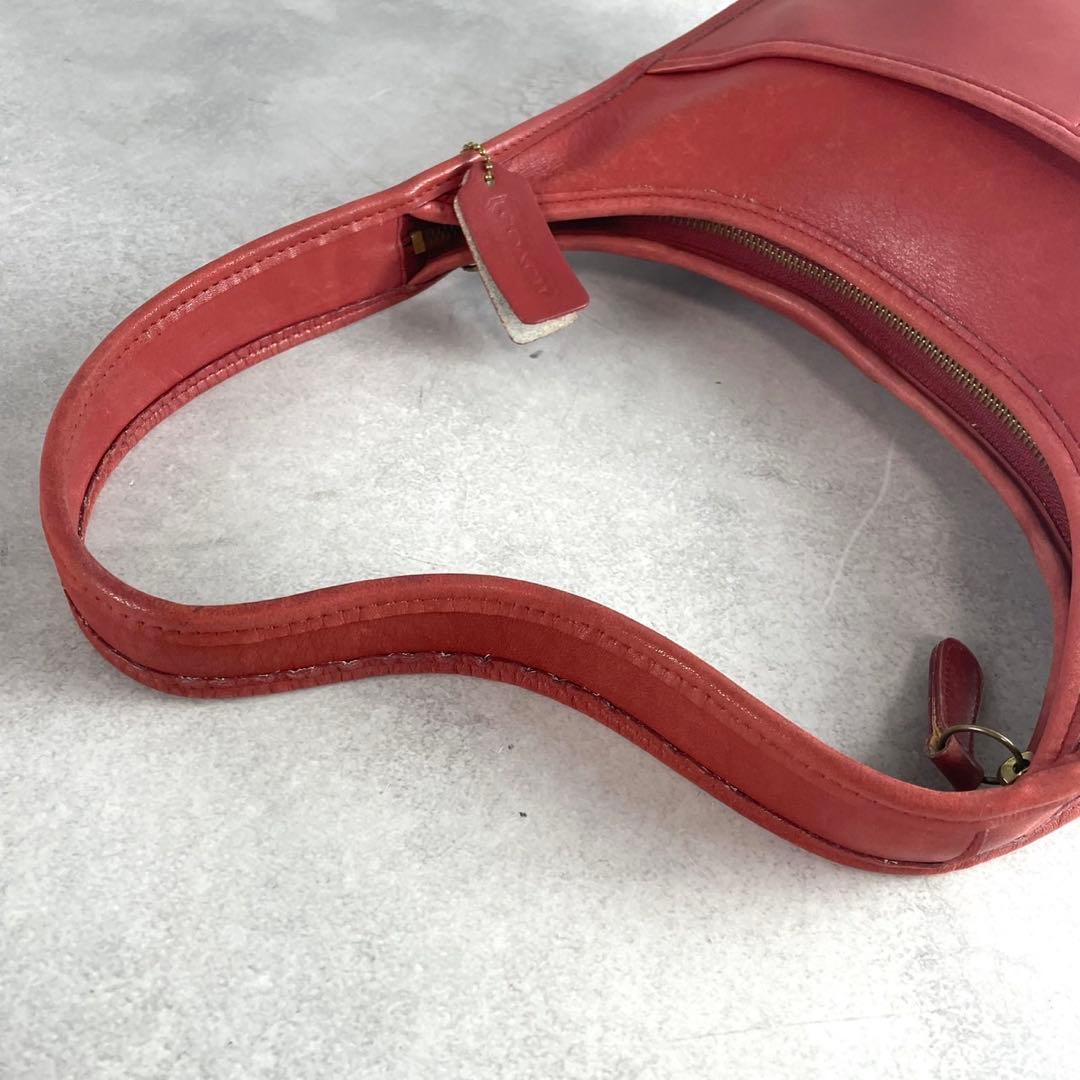 高級 COACH コーチ ショルダーバッグ エルゴ 9033 レッド 高級 COACH コーチ ショルダーバッグ エルゴ 9033 レッド