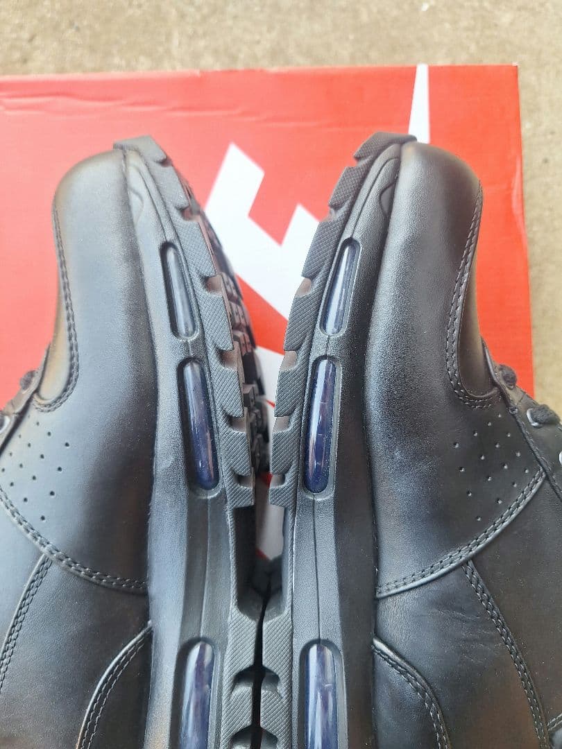 Nikeゴアドーム 865031-009 26cm AIRMAXGOADOME