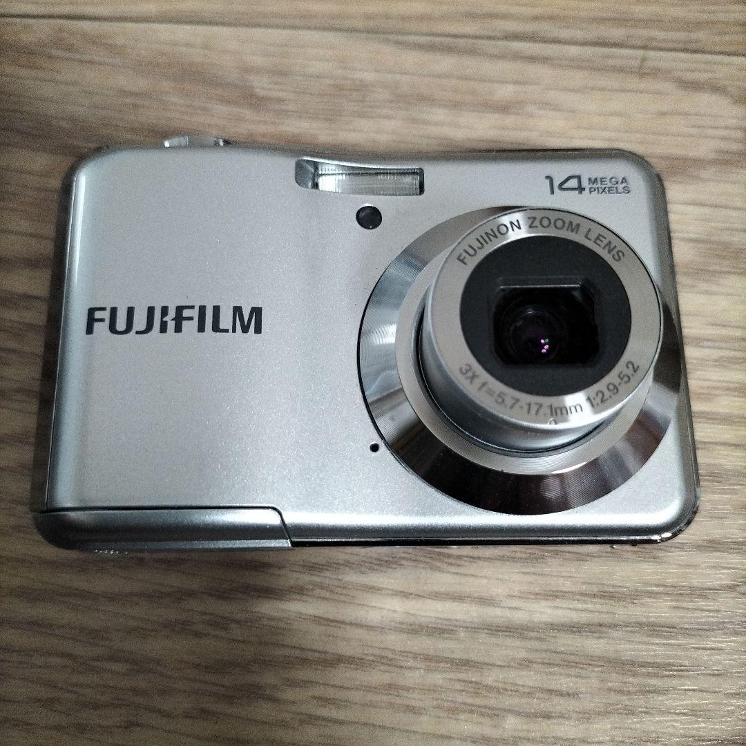 Fujifilm コンパクトデジタルカメラ 14メガピクセル　AV210 Fujifilm コンパクトデジタルカメラ 14メガピクセル AV210