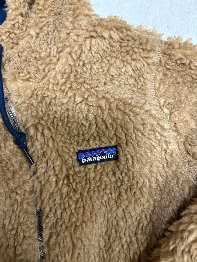 patagonia フリースジャケット ベージュ patagonia フリースジャケット ベージュ