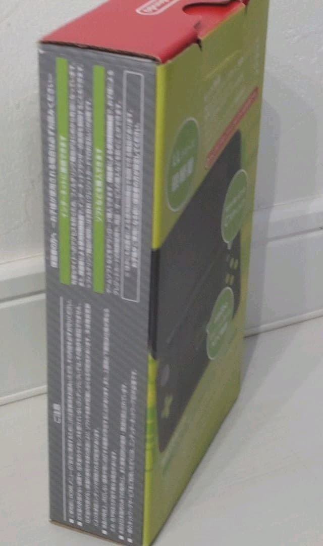 人気激安 新品!Newニンテンドー2DS LL ブラック×ライム 携帯用ゲーム