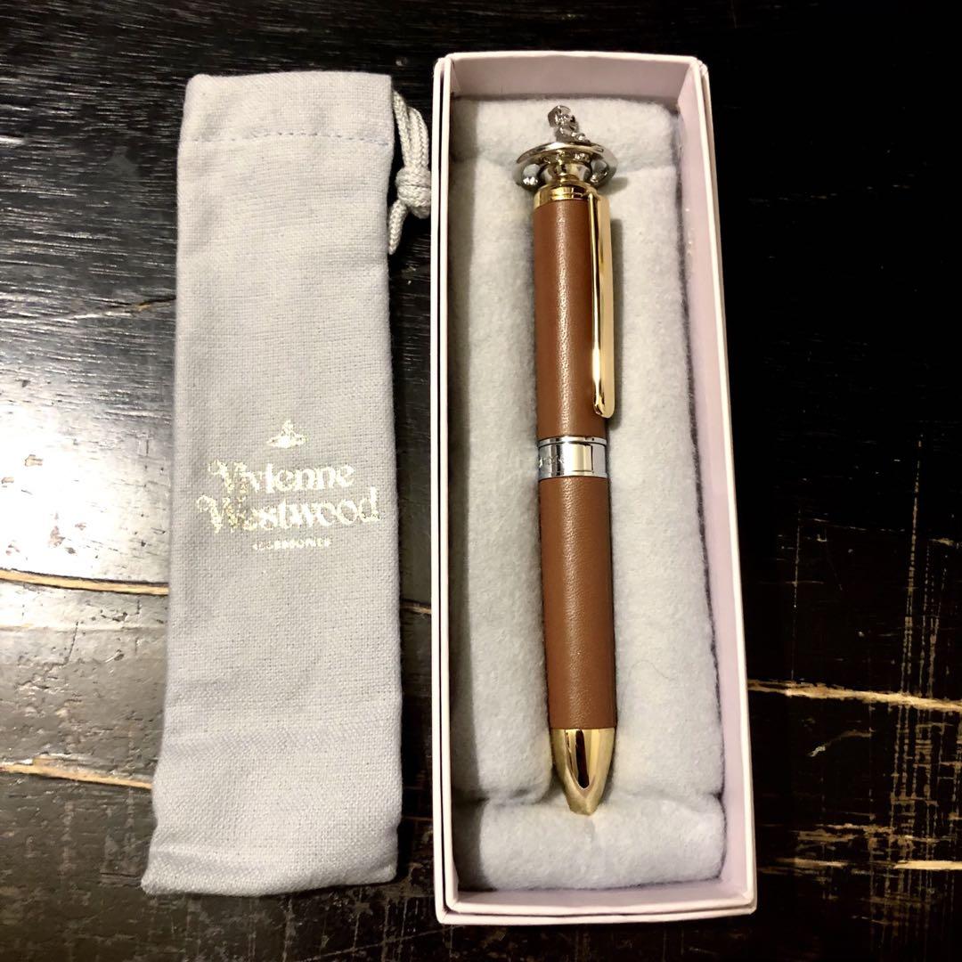 【新品未使用】✴︎Vivienne Westwood本革ボールペン✴︎