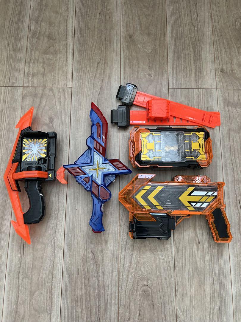 仮面ライダーガッチャード　4点セット