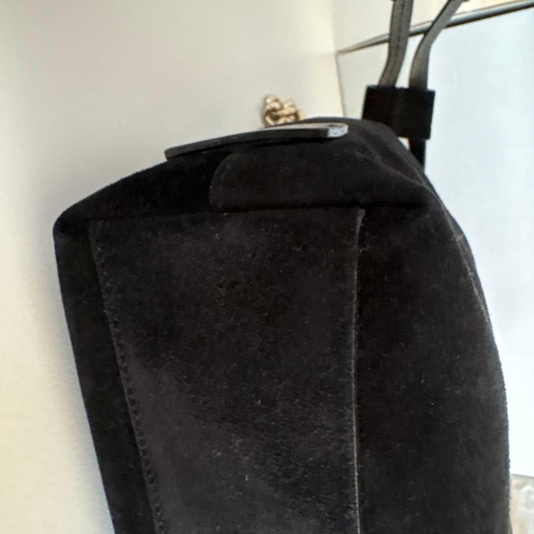 ジミーチュウ　ブラックスエードショルダーバッグ