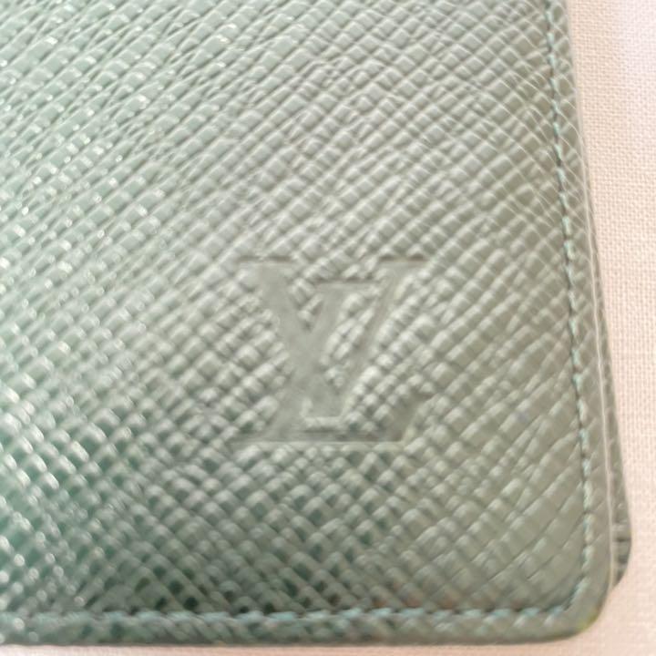 louisvuitton ルイヴィトン タイガ 札入れ 長財布 グリーン
