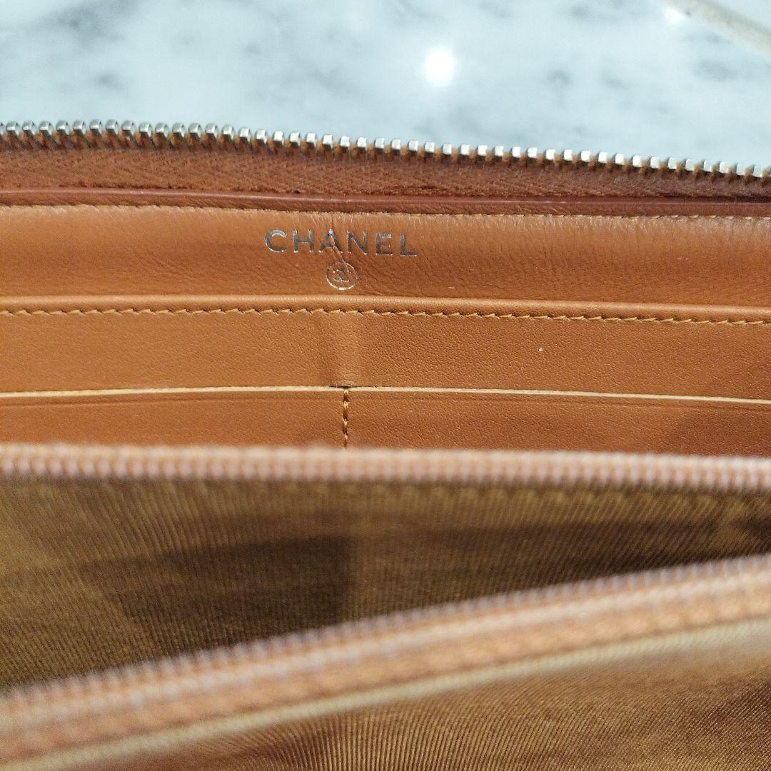 CHANEL ソフトキャビアスキン ラウンドファスナー 長財布