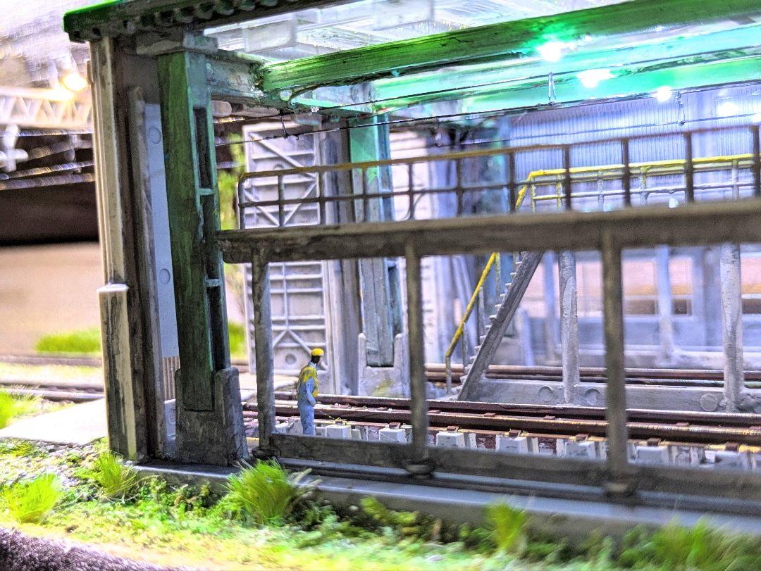 の*ん様 Ｎゲージ・ジオラマ展示台【ひなびた電車車庫】