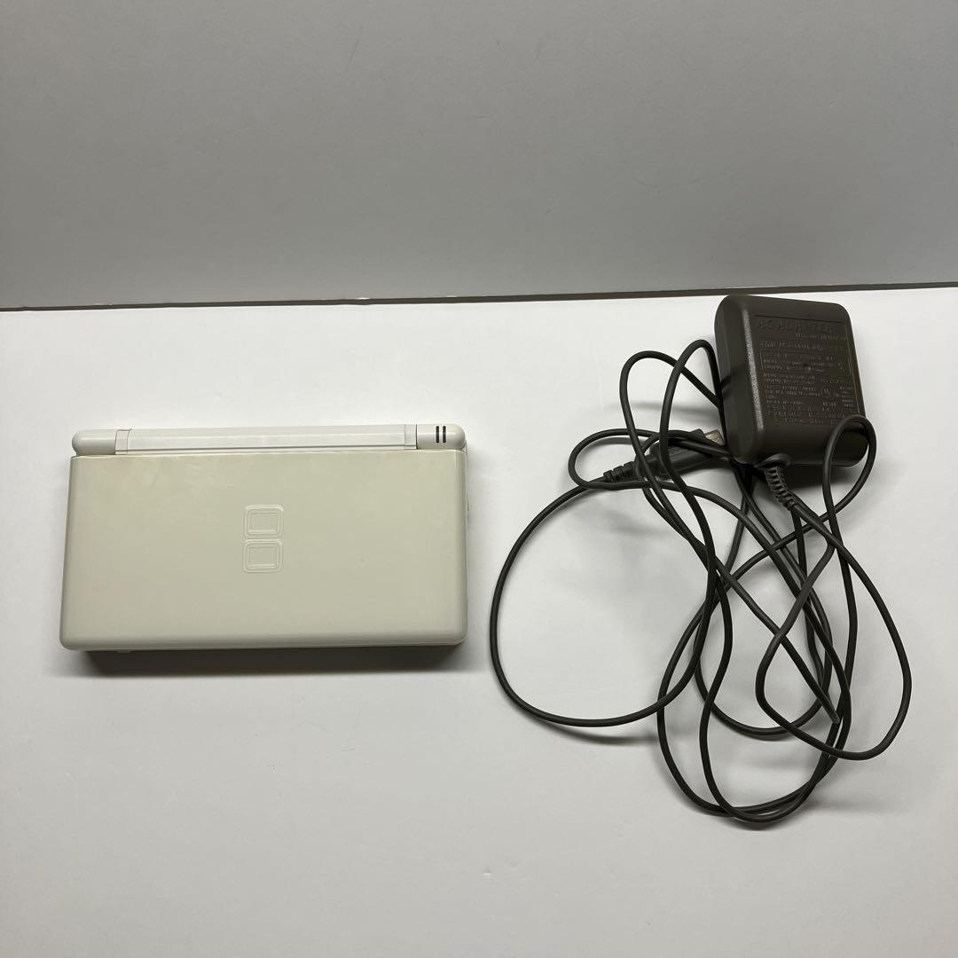 Nintendo DS Lite 白 本体 充電器付き