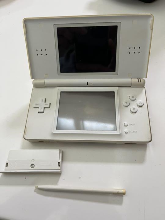 Nintendo 3DS本体美品箱付、DSライト2台他まとめ売り - メルカリ Nintendo 3DS本体美品箱付、DSライト2台他まとめ売り - メルカリ