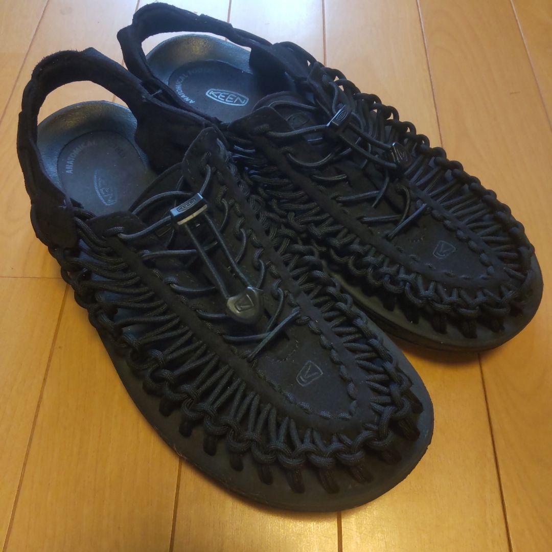 KEEN ユニーク