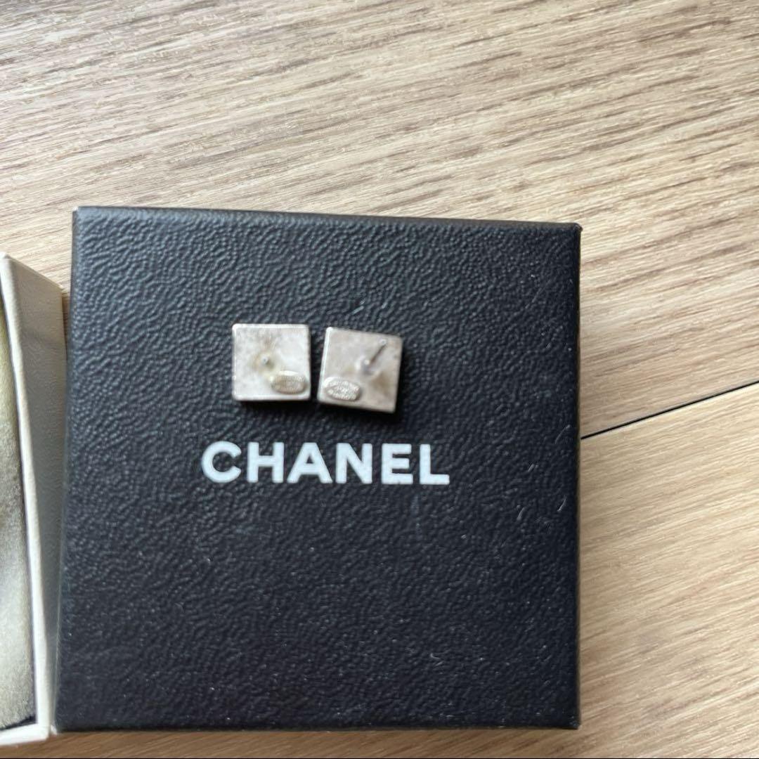 正規品ヴィンテージCHANEL スクエア型ピアス