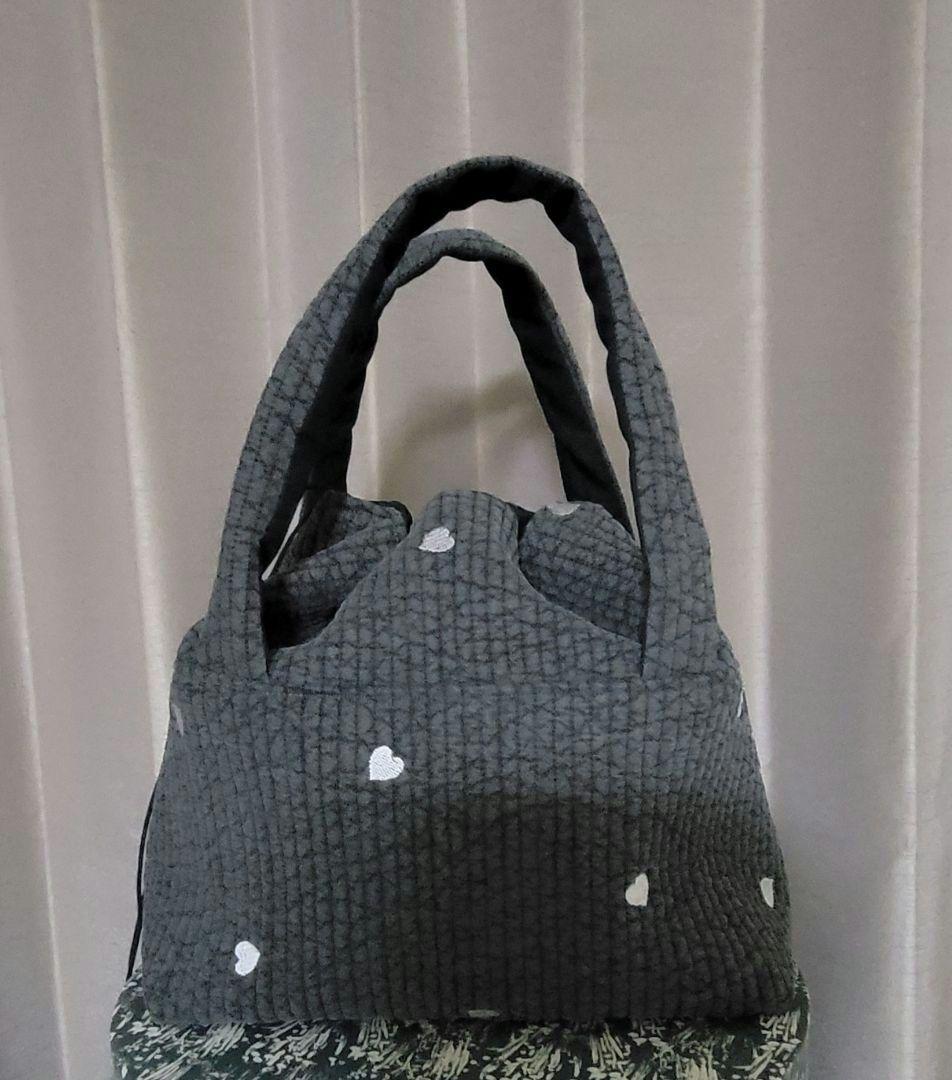 ヌビバッグ
