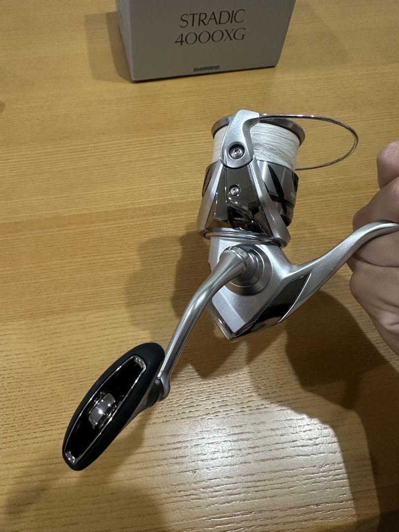 SHIMANO STRADIC 4000XG リール