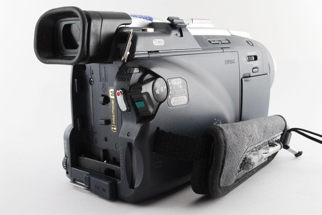 期間限定お試し価格】 ☆動作品☆SONY DCR-TRV50 miniDV ビデオカメラ