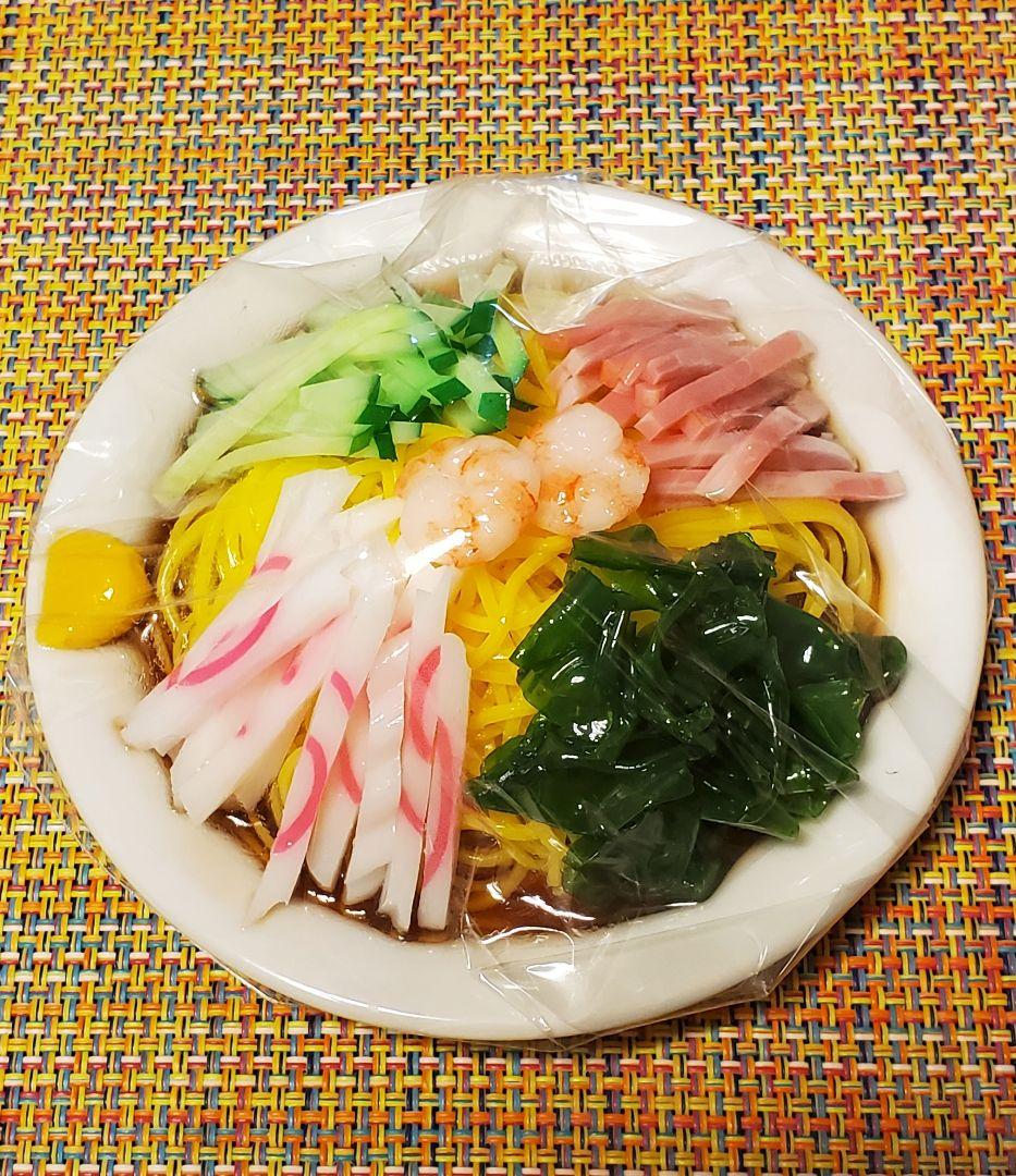 食品サンプル 冷やし中華 実物大 食品サンプル まいづる 冷やし中華 ミニ - メルカリ
