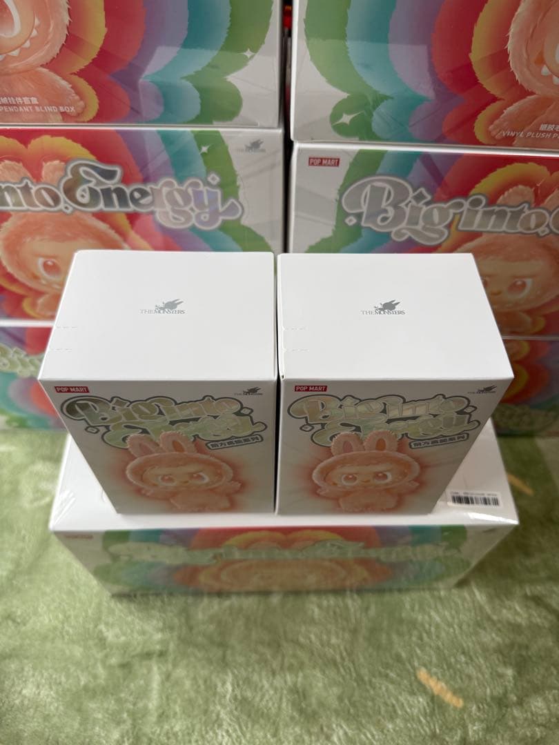 【正規品・未開封】Labubu Big into Energy 2箱