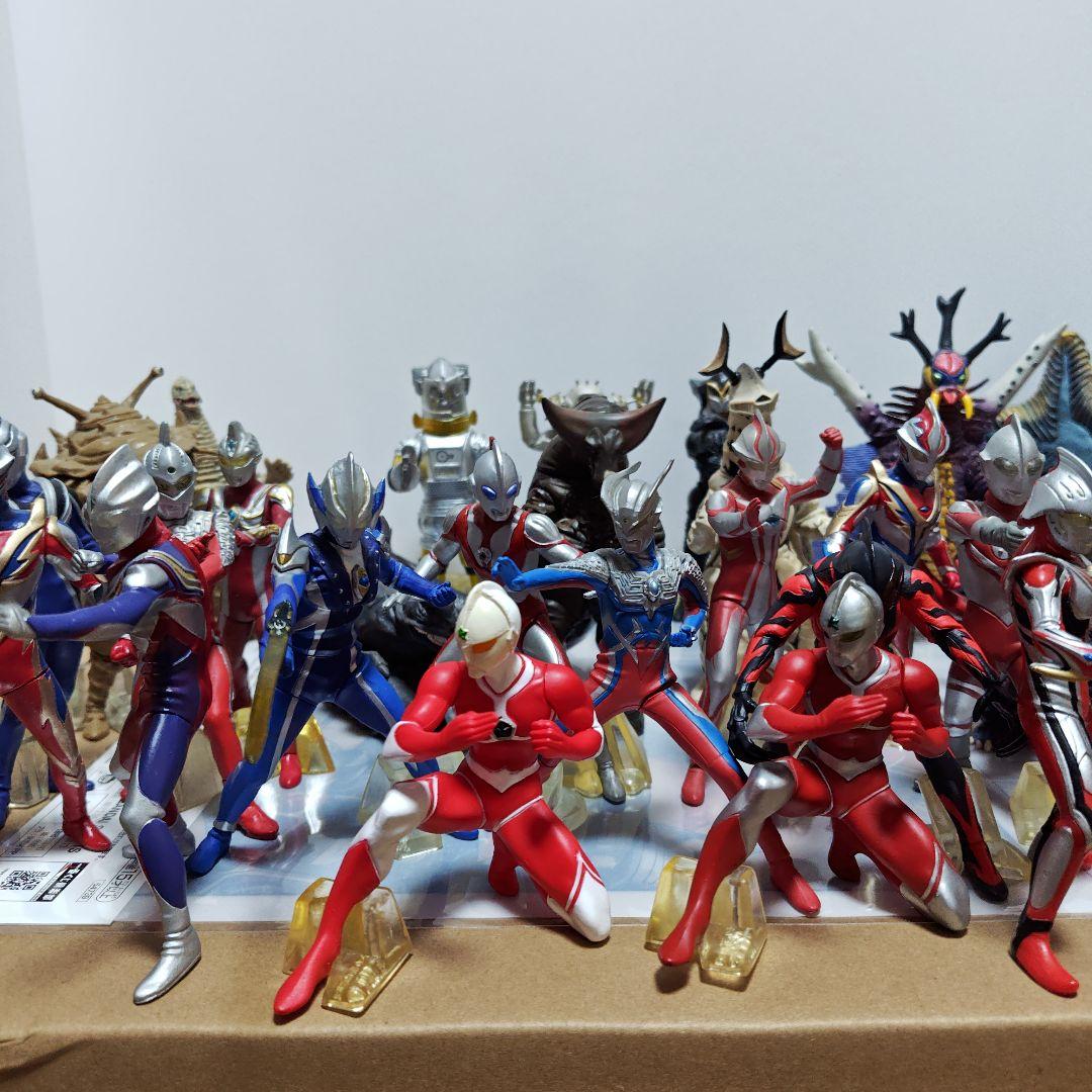 究極大怪獣アルティメットモンスターズ　ウルトラ怪獣、ウルトラマン38体セット 特撮