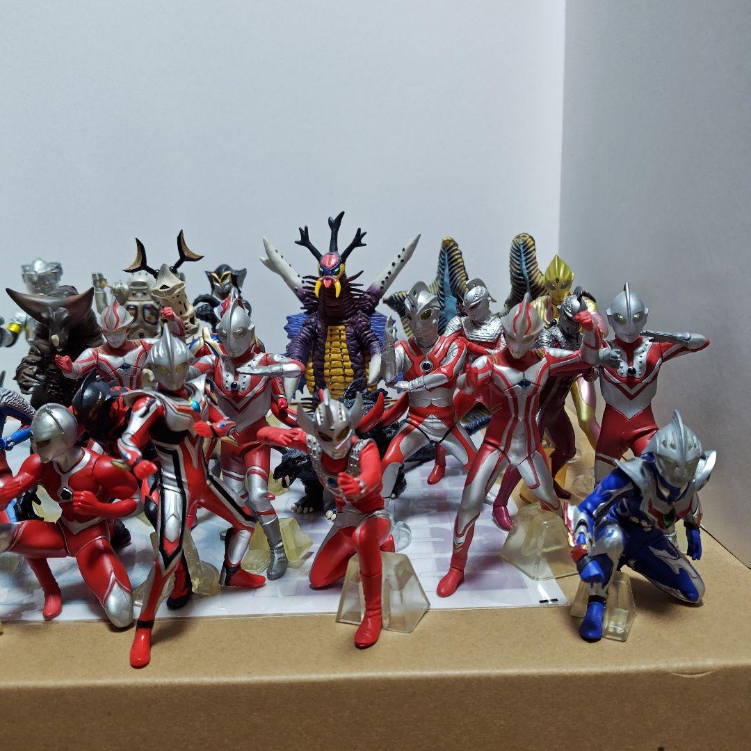 究極大怪獣アルティメットモンスターズ　ウルトラ怪獣、ウルトラマン38体セット 特撮