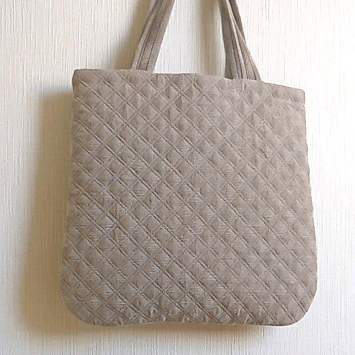 ハンドメイド　パッチワーク　キルトバック ハンドメイド パッチワークキルトバッグ 黄色い