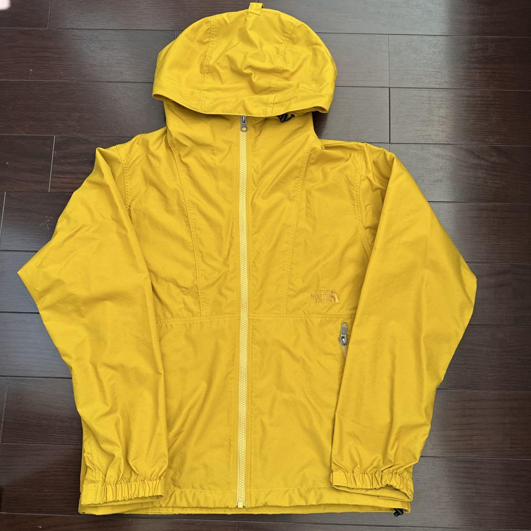 The North Face イエローフードジャケット　レディース