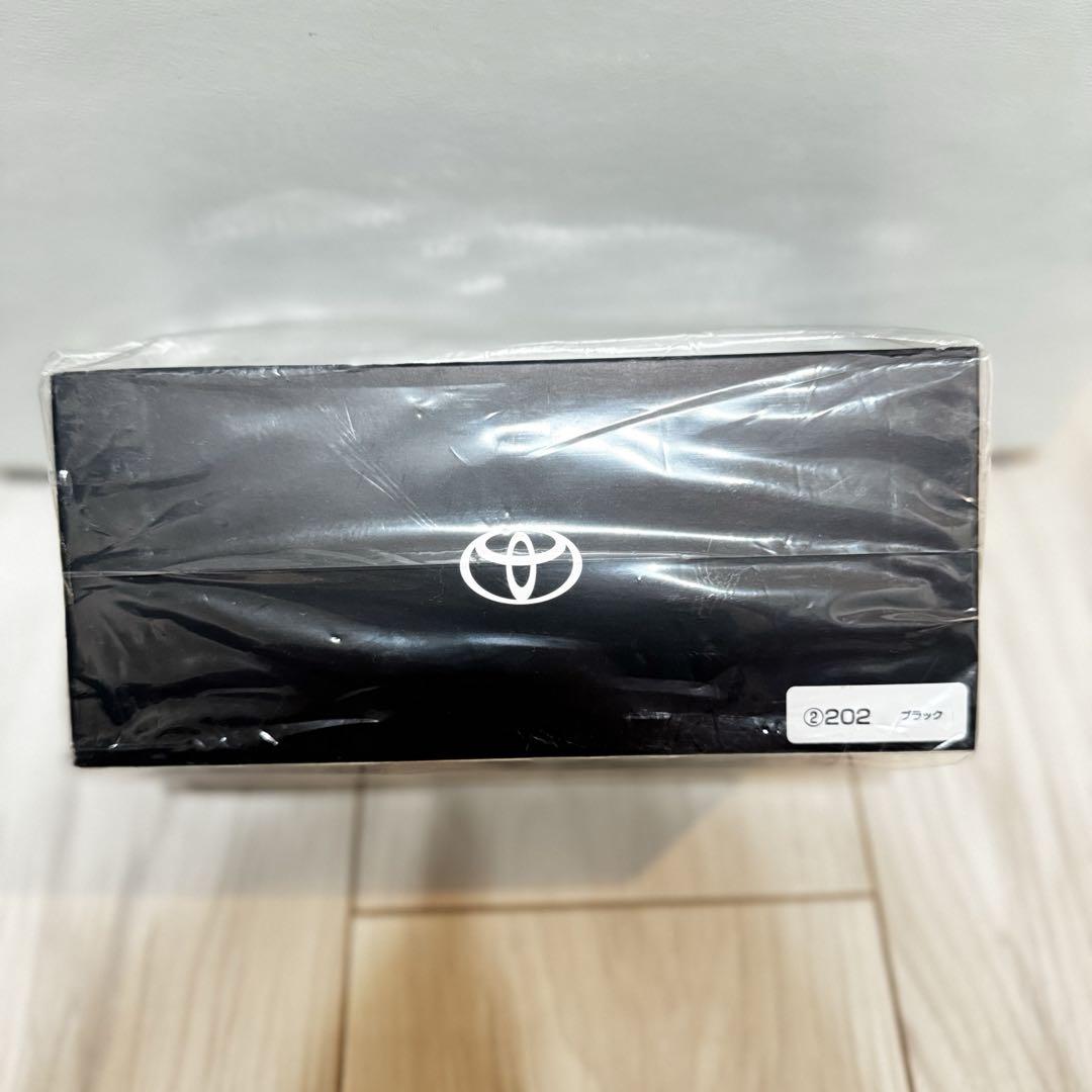 非売品　トヨタ ヴェルファイア ミニカー