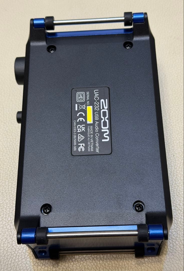 ZOOM UAC-232 USBオーディオインターフェイス 周波数192kHz ZOOM UAC-232 USBオーディオインターフェイス 周波数192kHz