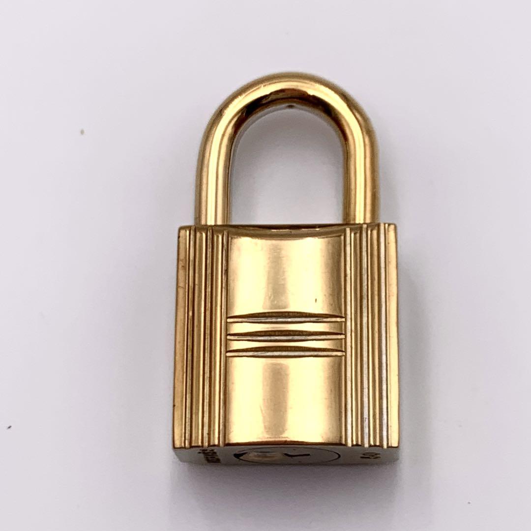 【ふるさと割】 24Kメッキ カデナ エルメス HERMES No.50 鍵付き 50番 アクセサリー