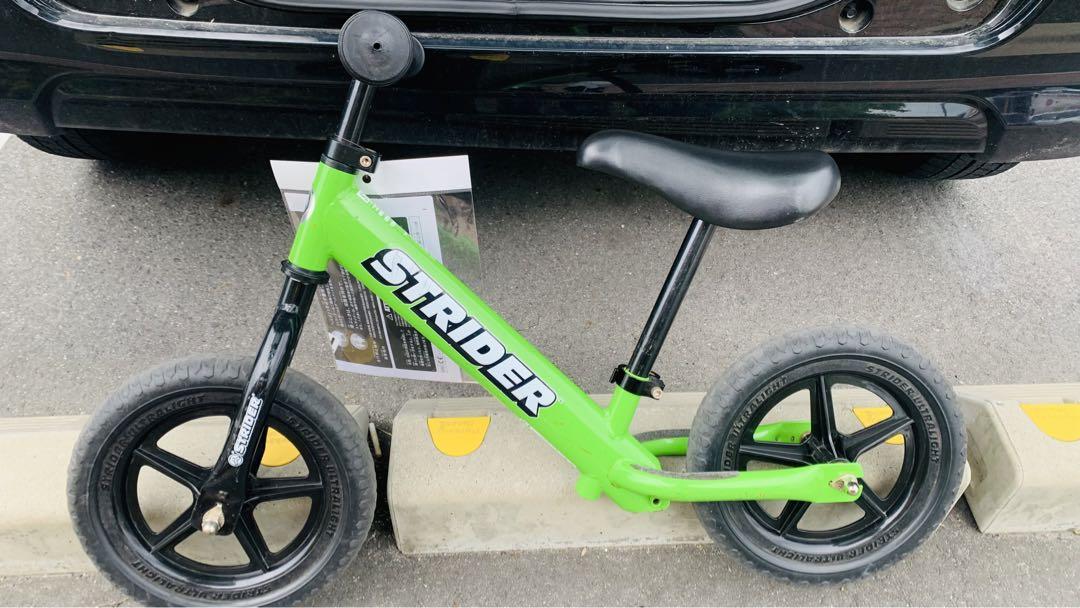 STRIDER バランスバイク グリーン 12インチ