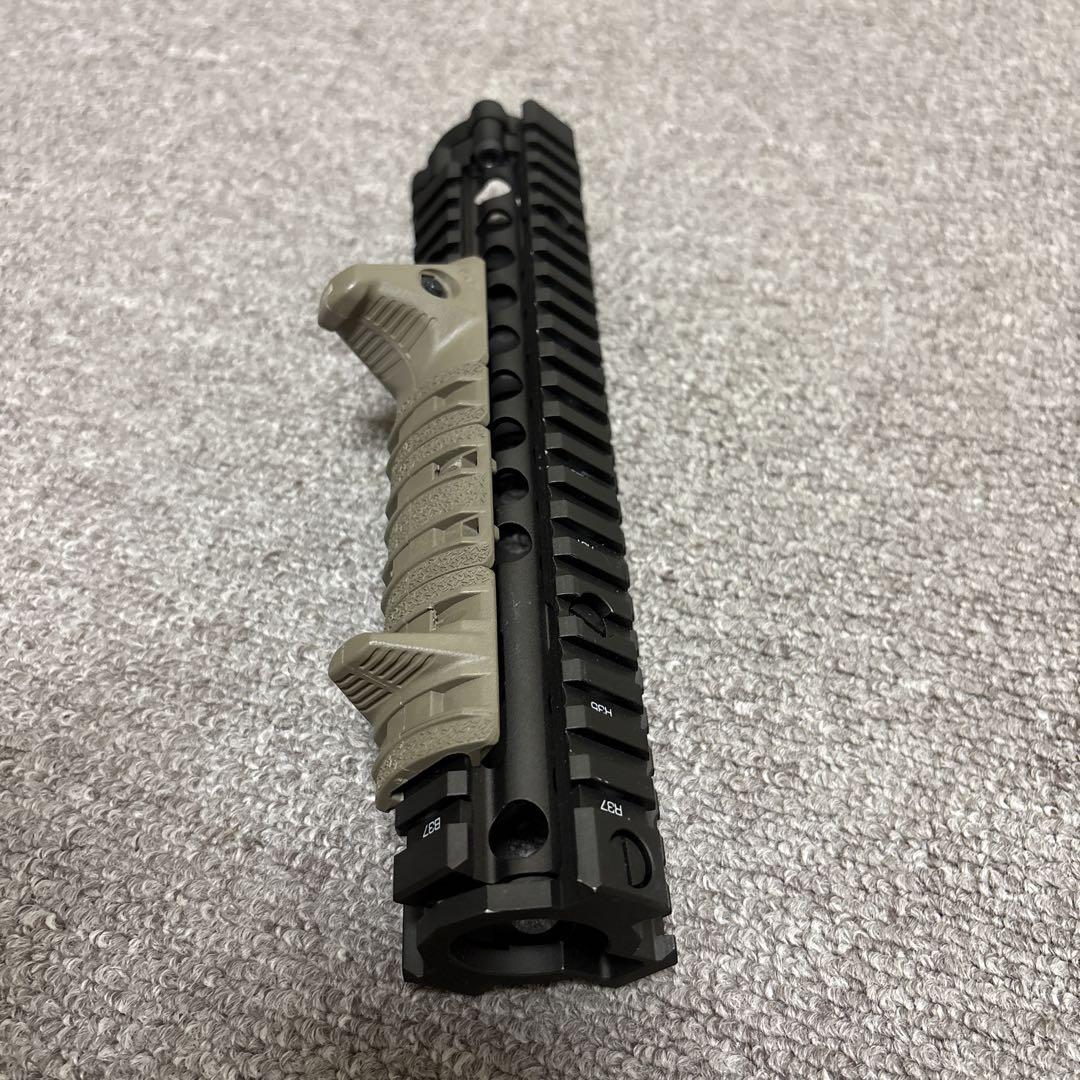 GHK M4/M16系トイガン ハンドガード ブラック/マグプル実物付属