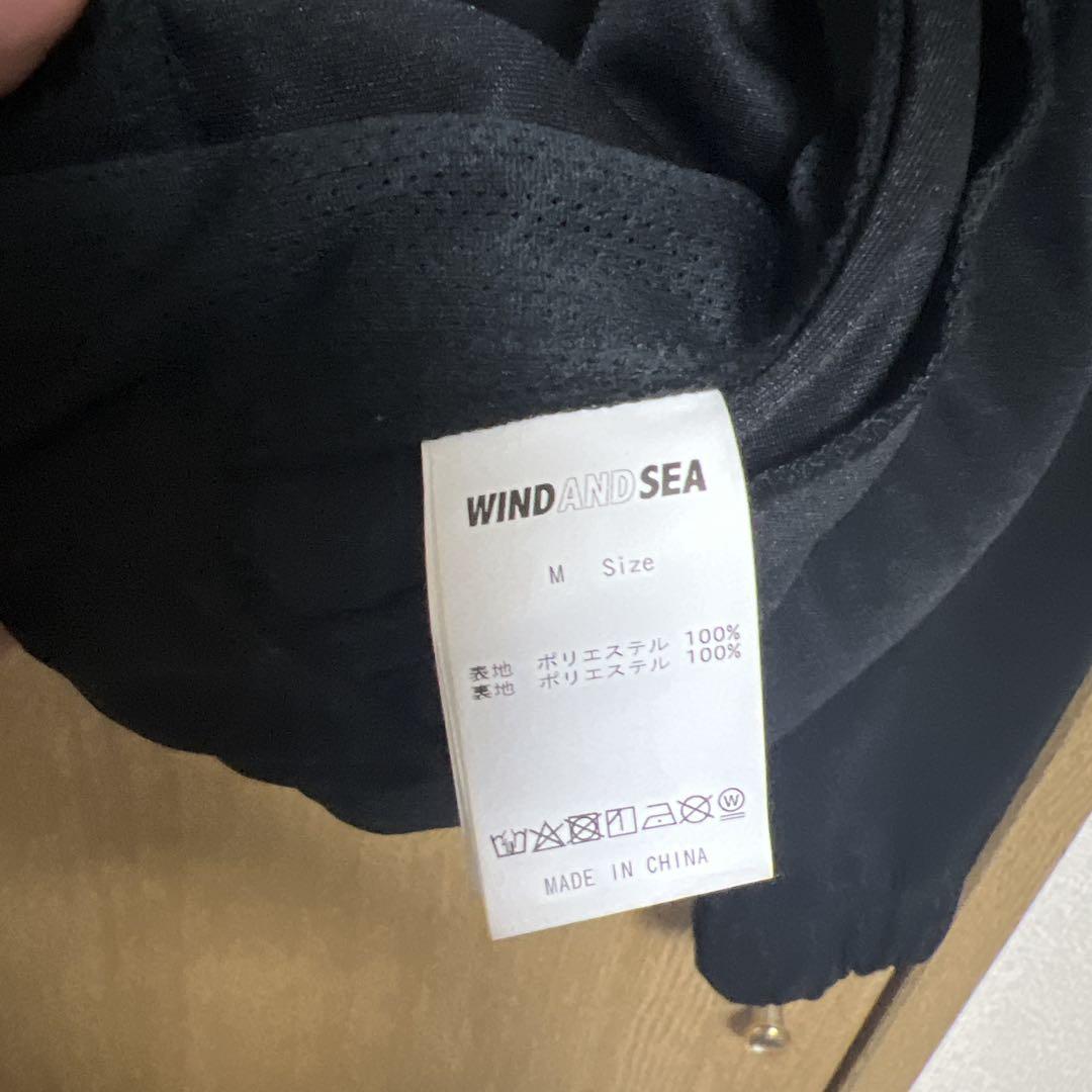 WIND AND SEAブラック ジップアップジャケット