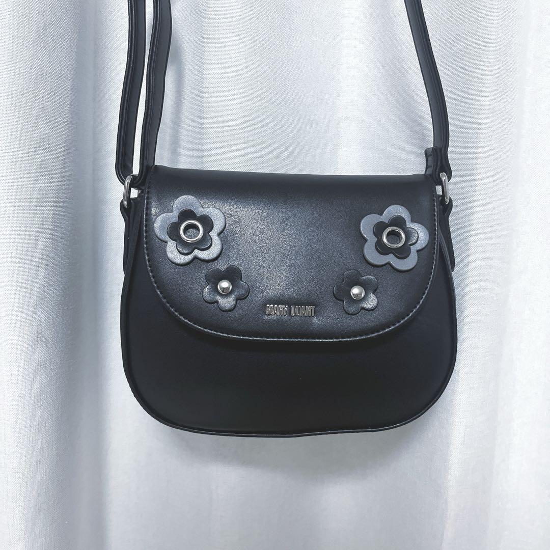 マリークワント　MARY QUANT ショルダーバック　デイジー